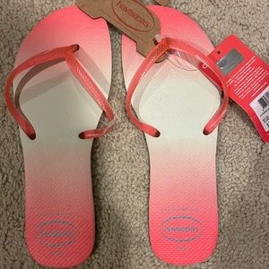 NWT Havana flip flops, coral, size 9/10